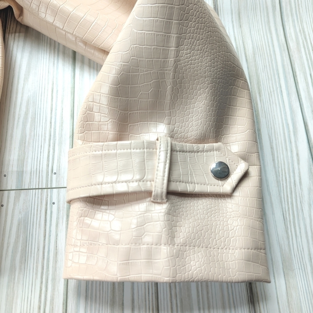 Missguided Cream Leather Jacket - Picture 11 of 15